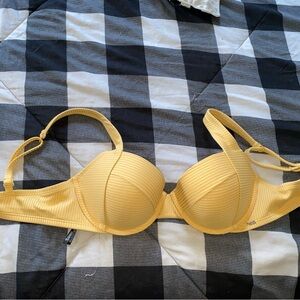 Victoria Secret - PINK swimsuit top